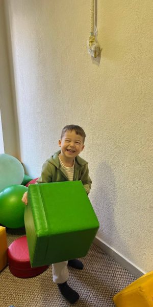 щаслива дитина